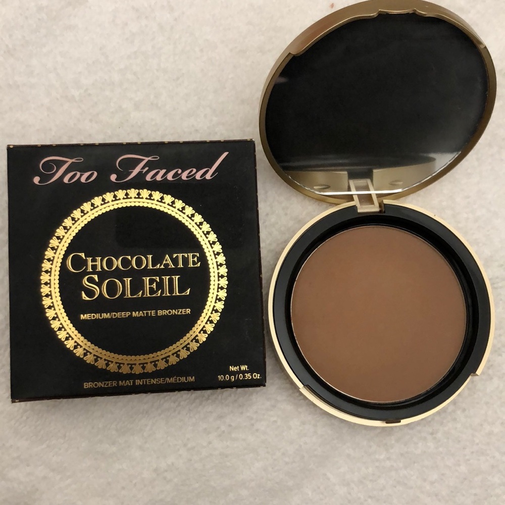 Too faced Chocolate Soleil bronzer